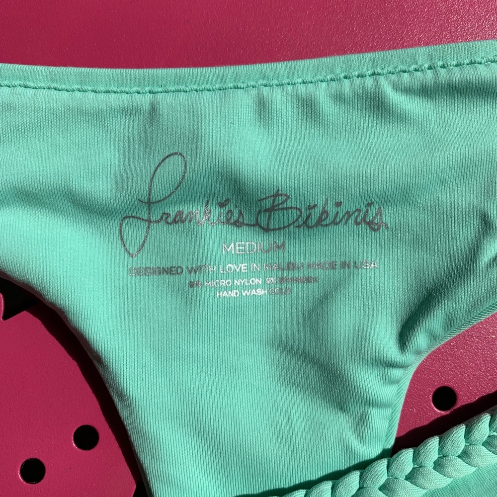 New w/o tags cheeky Frankie’s Bikinis Bottom- med